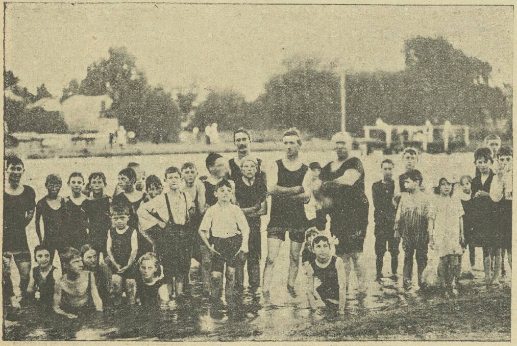 Bathers at the Golden Square Baths in the 1910s.