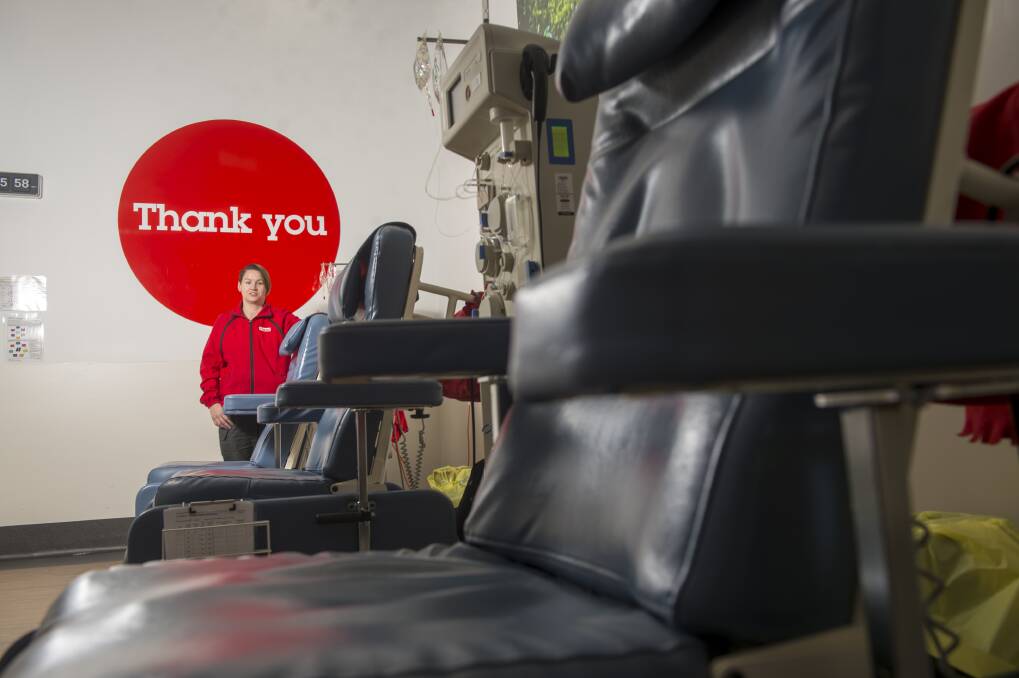 ROLL UP YOUR SLEEVES: Shae Burns with empty chairs at Bendigo's blood donor centre. The service is short of O negative blood. Picture: DARREN HOWE