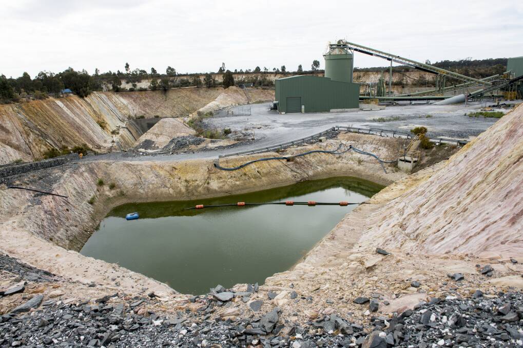 A Kangaroo Flat mining site that has been sitting idle for a number of years. The state govenrment has vowed to rehabilitate the site. Picture: DARREN HOWE