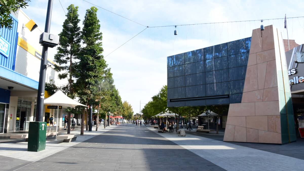 What next?: Calls have been made for a rethink of the Bendigo Mall. Picture: Noni Hyett