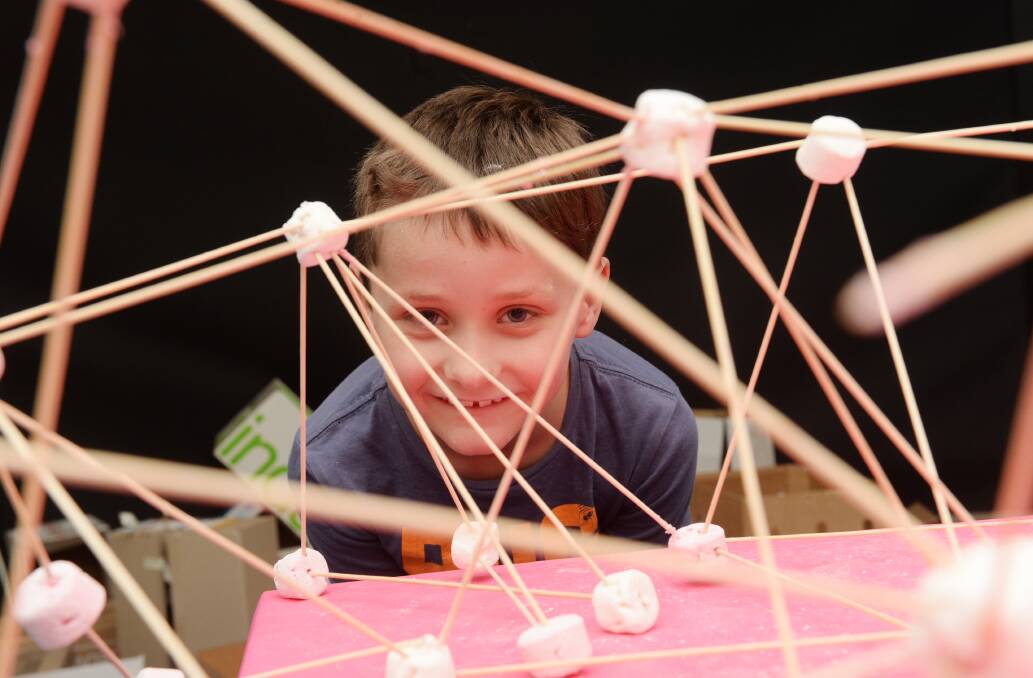  Kyden Chapple takes part in a STEM school holiday program. Picture by Darren Howe
