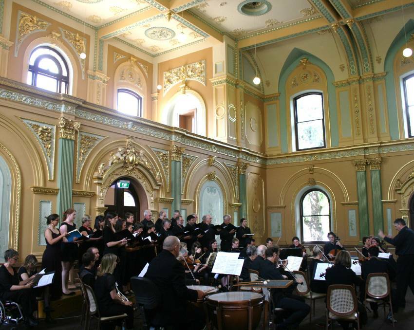 ATMOSPHERE: Bendigo Chamber Orchestra and Bendigo Chamber Choir perform at Bendigo Town Hall. Picture: SUPPLIED.