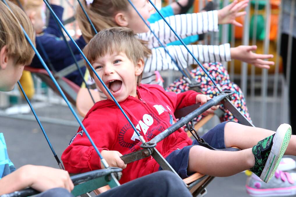 People enjoying Carnival Rides at the Easter Festival. Brock Shaw. Pictures: DARREN HOWE 