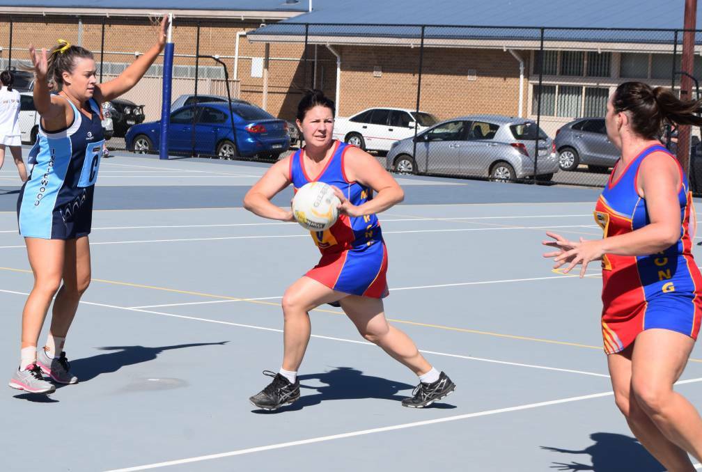 PANTHERS: Bianca Garton controls the mid-court for Marong against Inglewood. Picture: KIERAN ILES