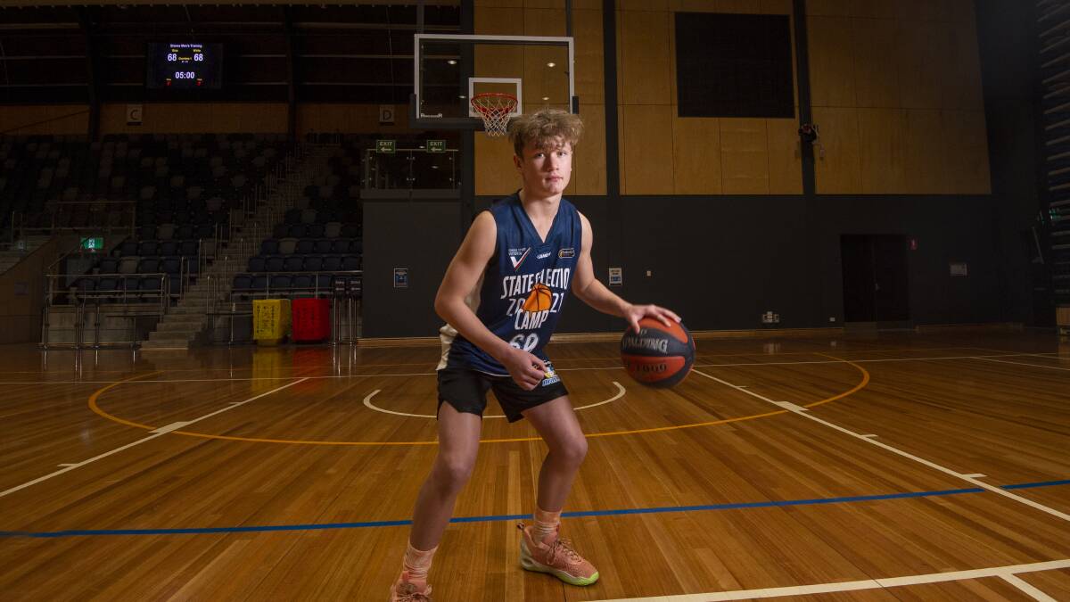 STATE HONOUR: Bendigo junior basketballer Will Petersen has been selected to represent Victoria at the Australian School Championships on the Gold Coast in November. Picture: DARREN HOWE