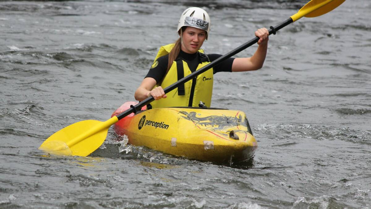 Bendigo Canoe Club plans to get more juniors paddling at Lake Weeroona