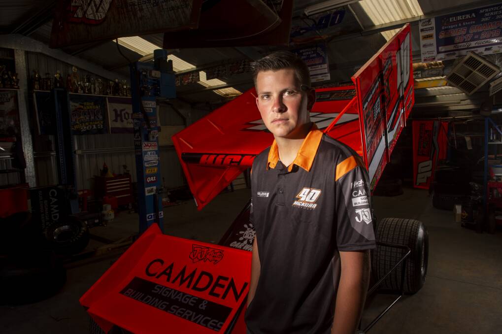 HELPING HAND: American Evan Holsclaw is currently working with the Hickman team during the World Series Sprintcar season. Picture: DARREN HOWE