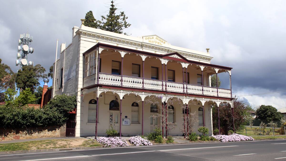 Bendigo’s historic Goldmines Hotel to reopen in December