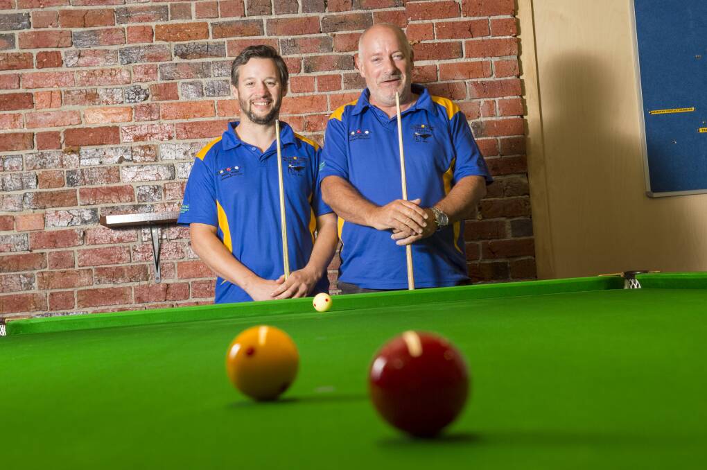 FINAL: Ryan Bowland (GS Gold) and Steve Tresize (GS Blue) competed at the Bendigo Billiards and Snooker Association A Grade final. Picture: DARREN HOWE