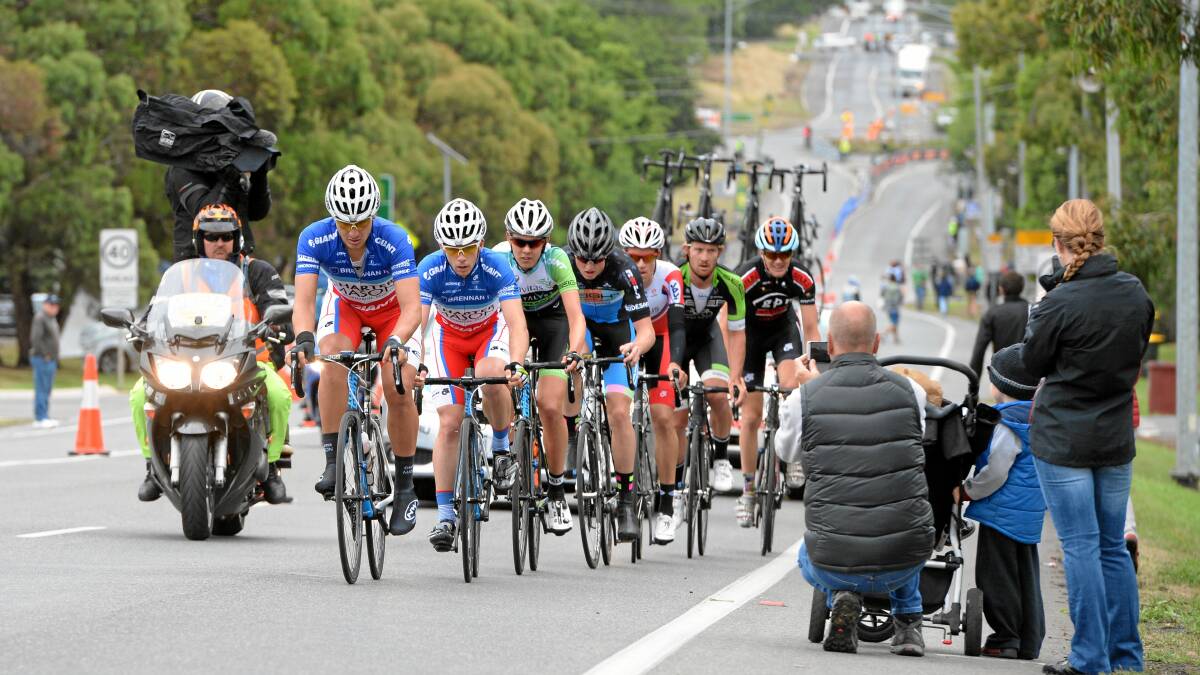 Cyclists drop into gear for the 2019 road national championships