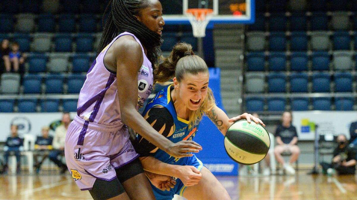TOP SCORER: Anneli Maley was the Spirit's lead shooter and MVP after scoring 18 points and 13 rebounds to notch a double-double. Picture: DARREN HOWE