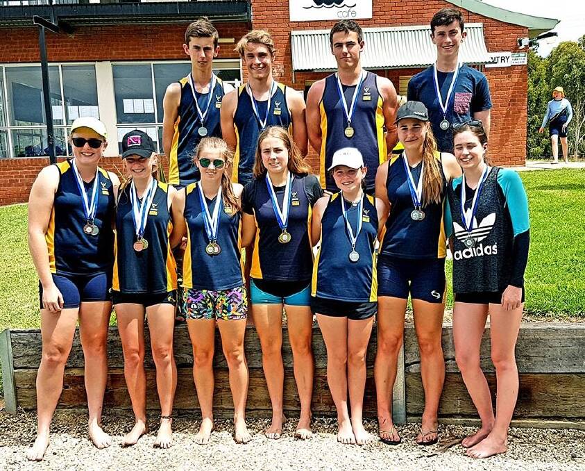 TOP PADDLE: Bendigo Canoe Club members finished the 2019 VIC Sprint Championships with 33 medals, including two gold from Ebony Merlo on her event debut. 