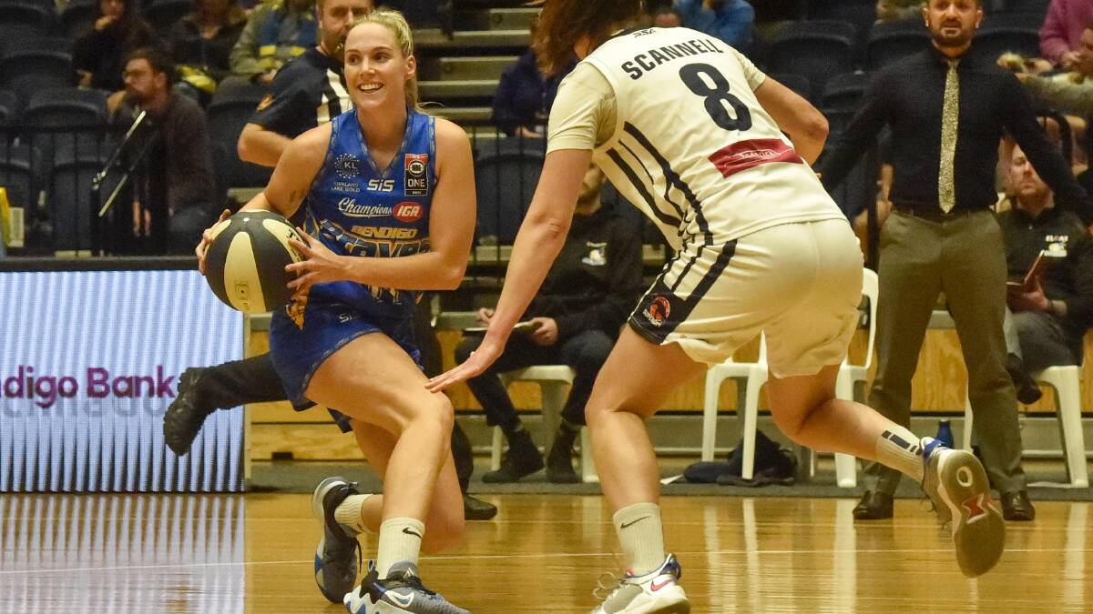 LEADERS: Bendigo Braves women sit on top of the ladder and will look to retain their position this weekend against Geelong.
