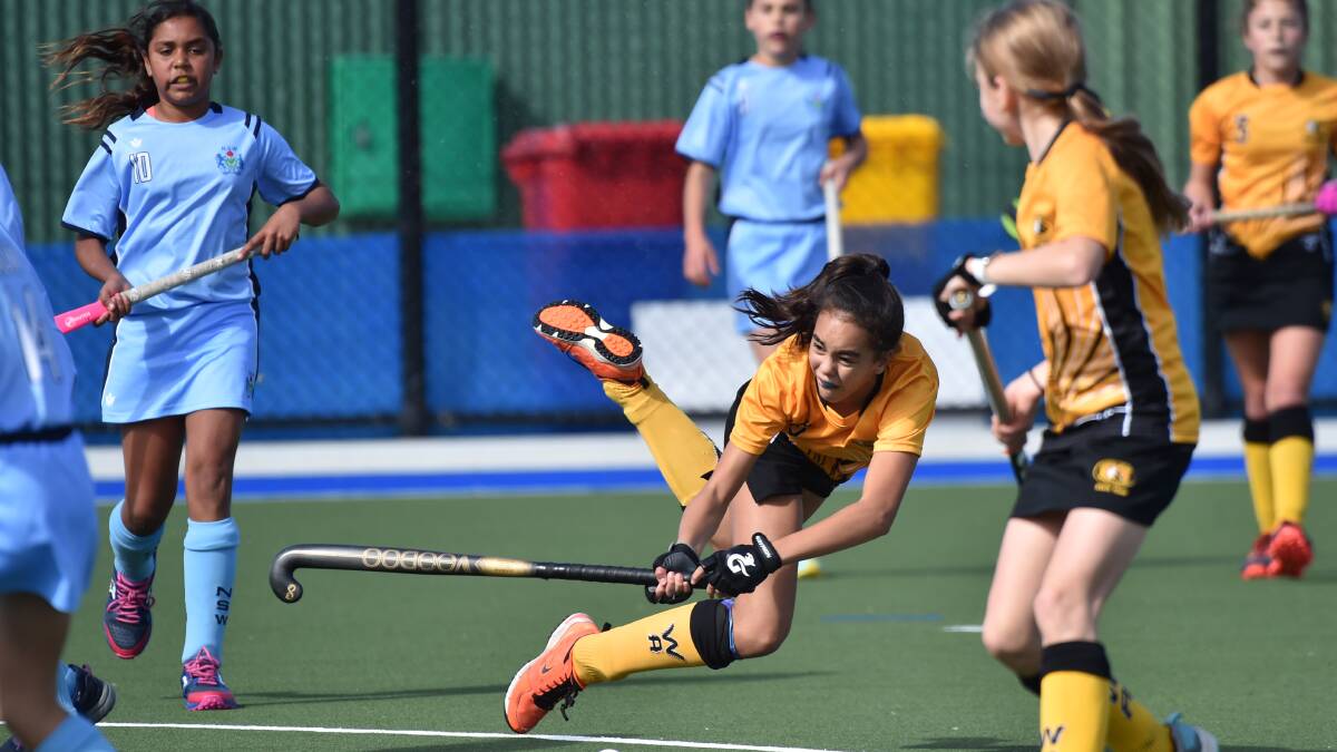 TOP STRIKE: Western Australia's Ava Fraser-Edwards goes for goal during the game against New South Wales. Picture: GLENN DANIELS