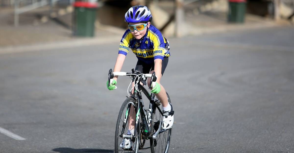 Close finishes to Bendigo District junior cycling races | Photos