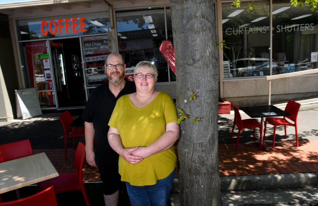 INNOVATION: B-Jays Cafe owners Lana and Brian Harrison have been pleased the the effect outdoor dining has had on their business. picture: NONI HYETT
