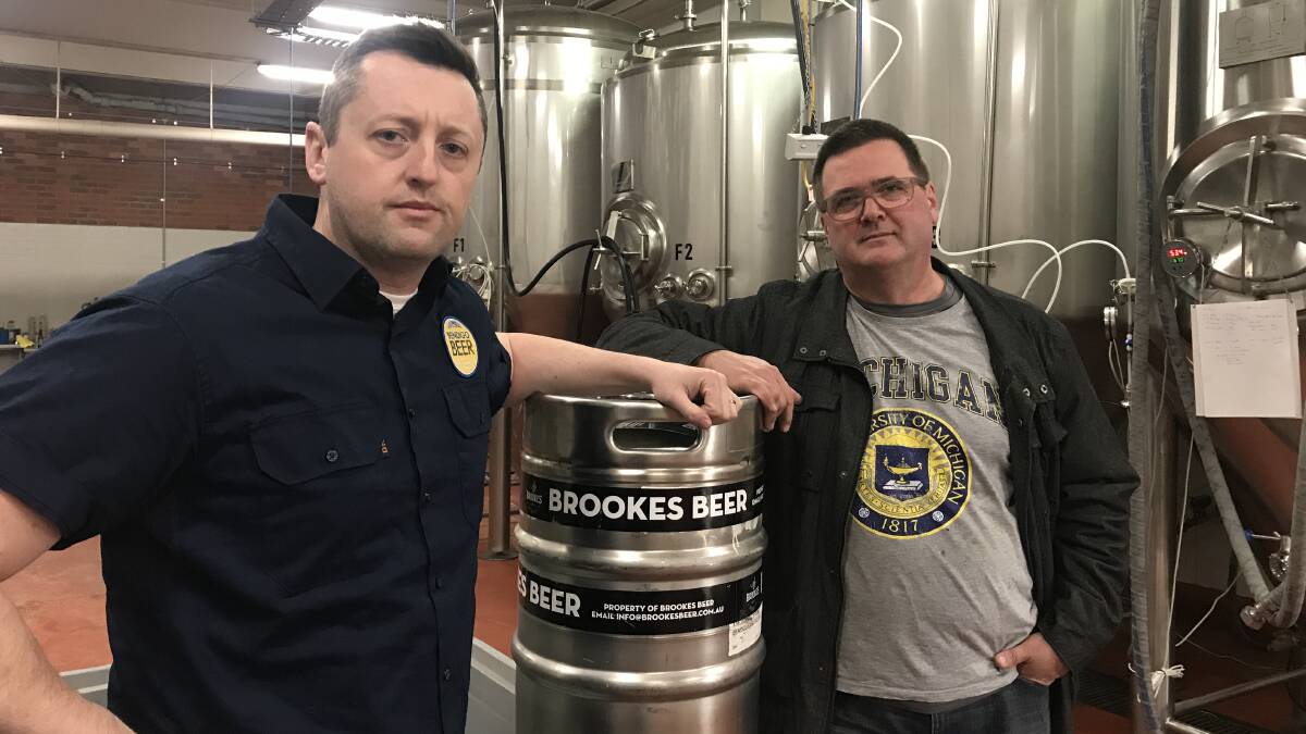 Bendigo Beer president Trevor Birks and Brookes Beer owner Doug Brooke.