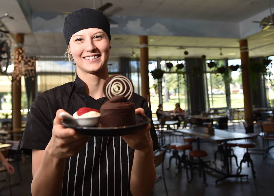 KITCHEN SKILLS: Boardwalk Bendigo chef Brianne Stanley is a finalist in Fonterra's Proud to be a Chef program. Picture: NONI HYETT