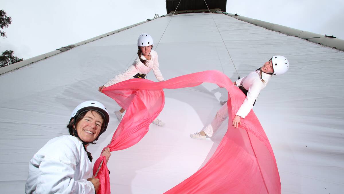 Poppet Bendigo aerialists hope crowds are wowed by performance