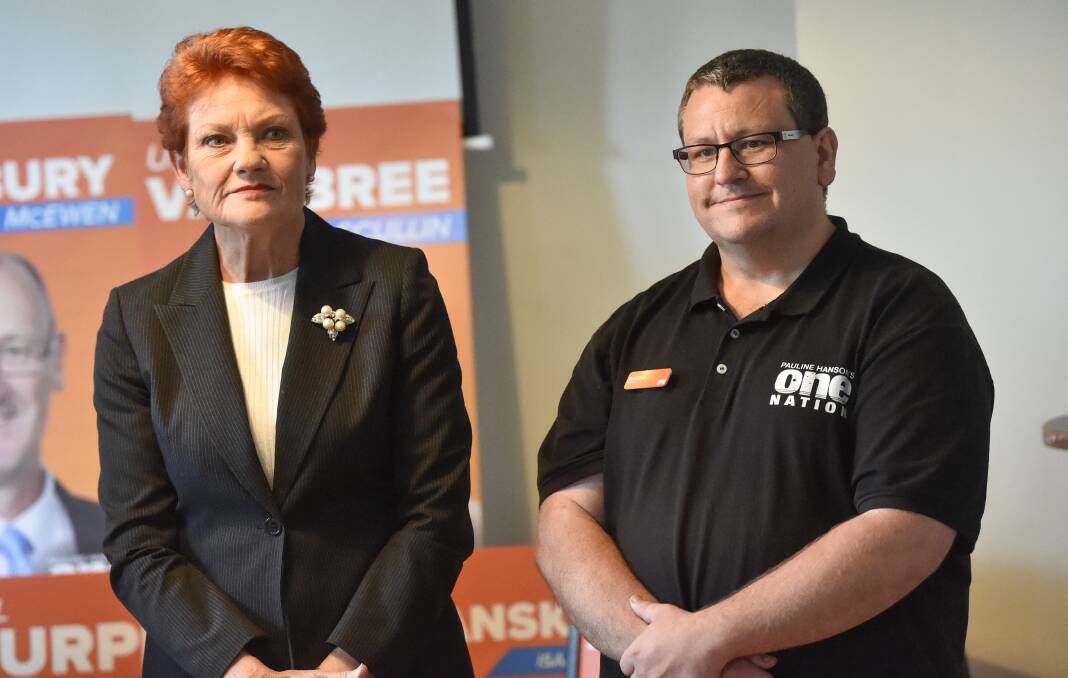 Pauline Hanson's One Nation party leader Pauline Hanson with Bendigo candidate Ben Mihail. Picture: DARREN HOWE