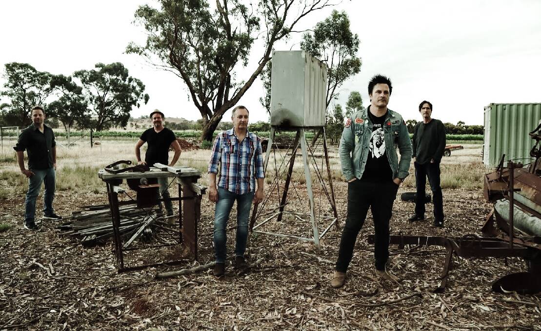 Bendigo band Four Lions crafts its fourth album