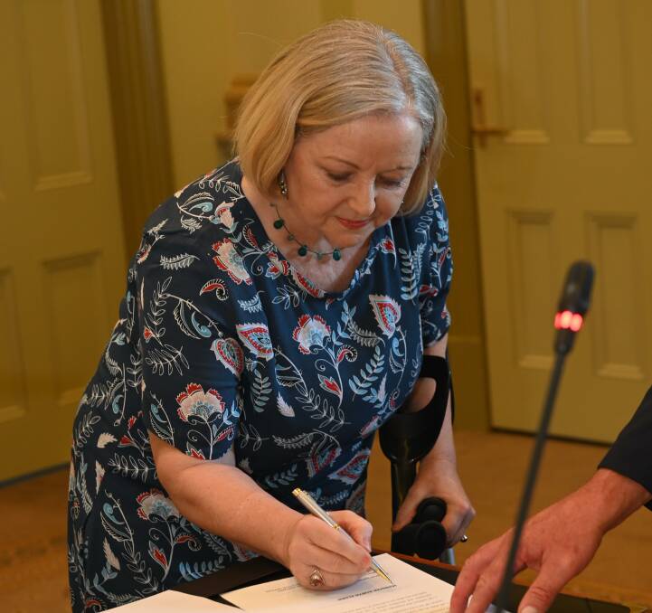 Lockwood councillor Jennifer Alden is sworn in as a councillor at a ceremony last week. Picture: SUPPLIED
