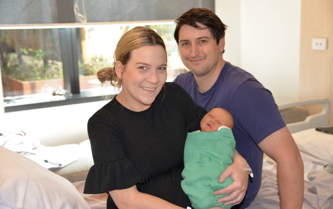 New parents Jessica and Thomas Pitson with baby Hugo. Picture: Bendigo Health