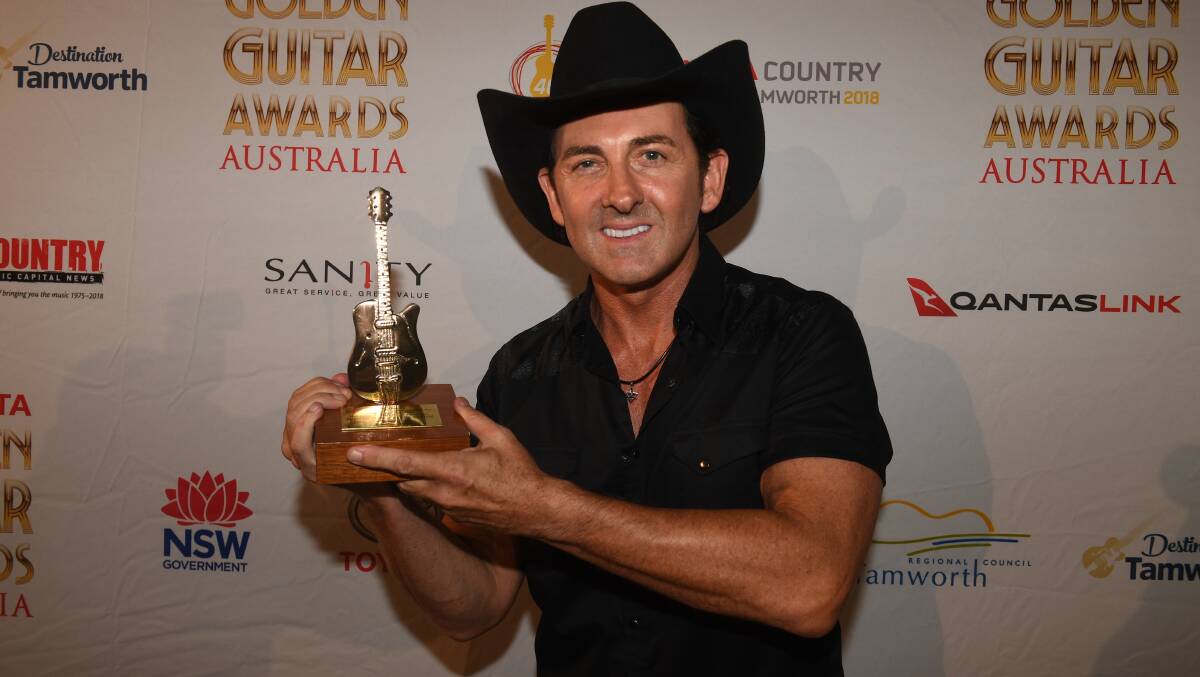 STAR ACT: Lee Kernaghan will headline the first One Hot Country Night festival in Bendigo. Picture: Brendan Esposito
