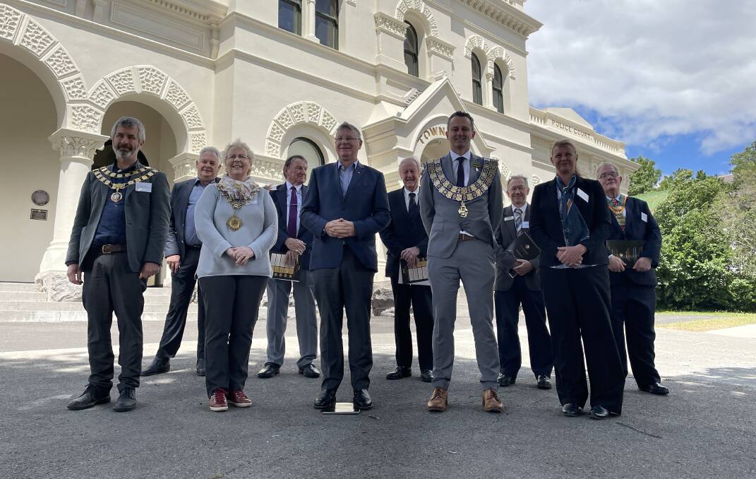 UNITED: Representatives from 13 councils that are partnered in the Victorian Goldfields world heritage listing bid with patron Denis Napthine in 2021. Picture: Caleb Cluff.