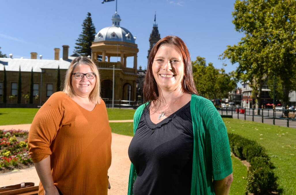 NEW GROUP: Jo Haynes and Prue Clarke are setting up a Bendigo Women's Shed. Picture: DARREN HOWE