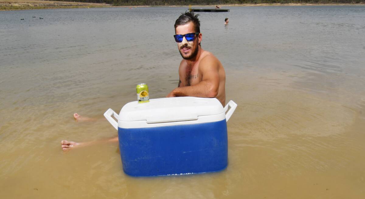 Shaun Moyle attempts to cool off at Crusoe Reservoir. Picture: DARREN HOWE