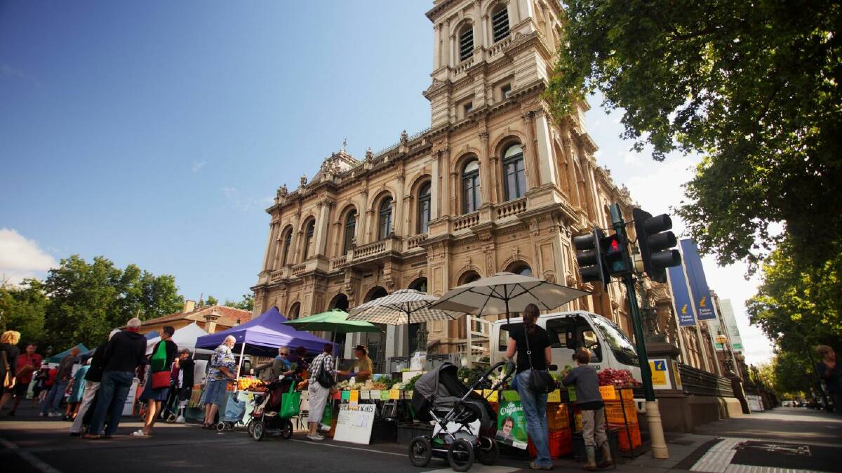The monthly Bendigo Community Farmers’ Market. Picture: SUPPLIED

