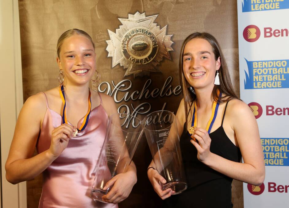Sandhurst's Tess Keating (right) and Gisborne's Olivia Rodda are joint winners of the Sing Medal for 2019. Keating will line-up for the Dragons in Saturday's 17-and-under grand final against Golden Square. Picture: GLENN DANIELS