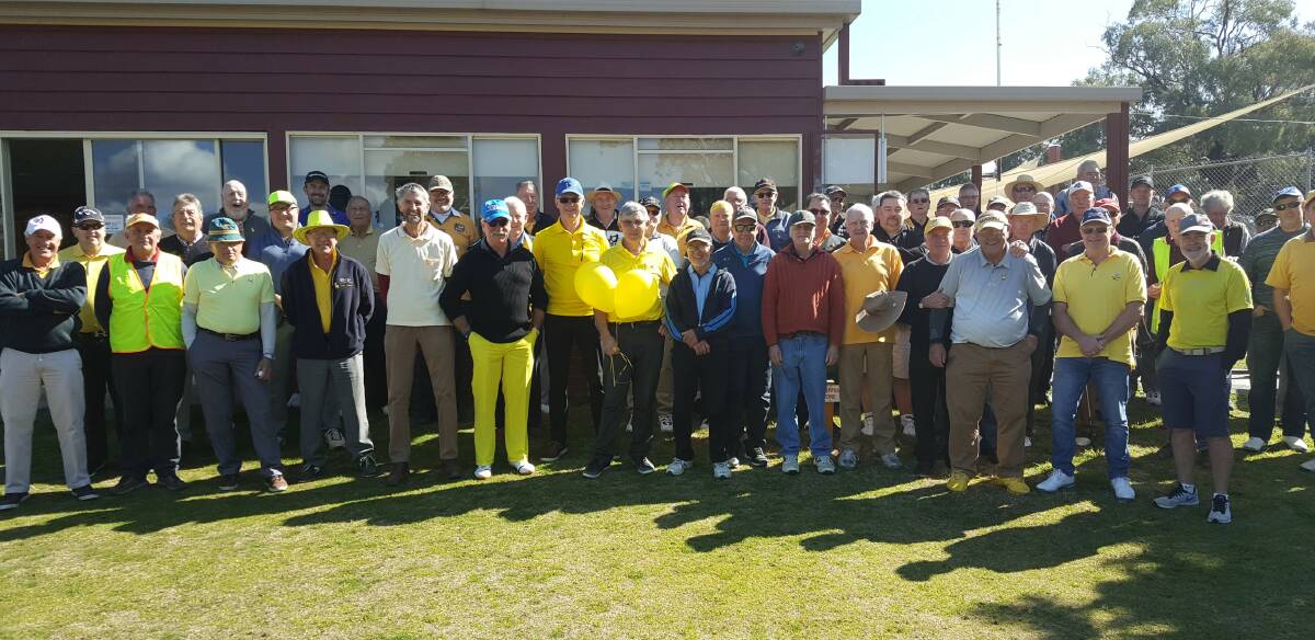 Axedale golfers donned yellow and 'Leuk the Duck' pins in tribute to much-lovd Australian golfer Jarrod Lyle, who fought a brave battle against cancer.
