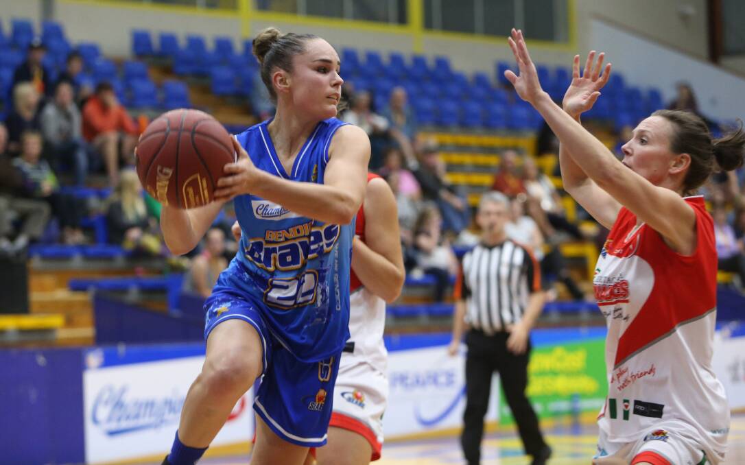 Kelly Wilson continues to train with the Bendigo Lady Braves and has not ruled out a return to the SEABL at some point.