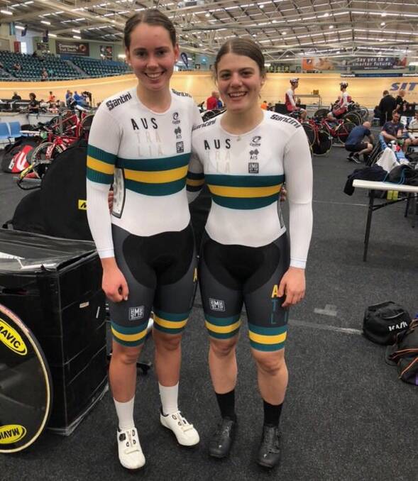 Alessia McCaig (right) and Kalinda Robinson after their gold medal winning ride at the Oceania Track Championships on Wednesday.