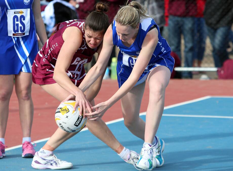 CALL-UP: Fiona Themann scraps for possession in this year's LVFNL A-grade netball grand final against Mitiamo. The 26-year-old has won a two-year contract with National Netball League team Adelaide Thunderbirds.