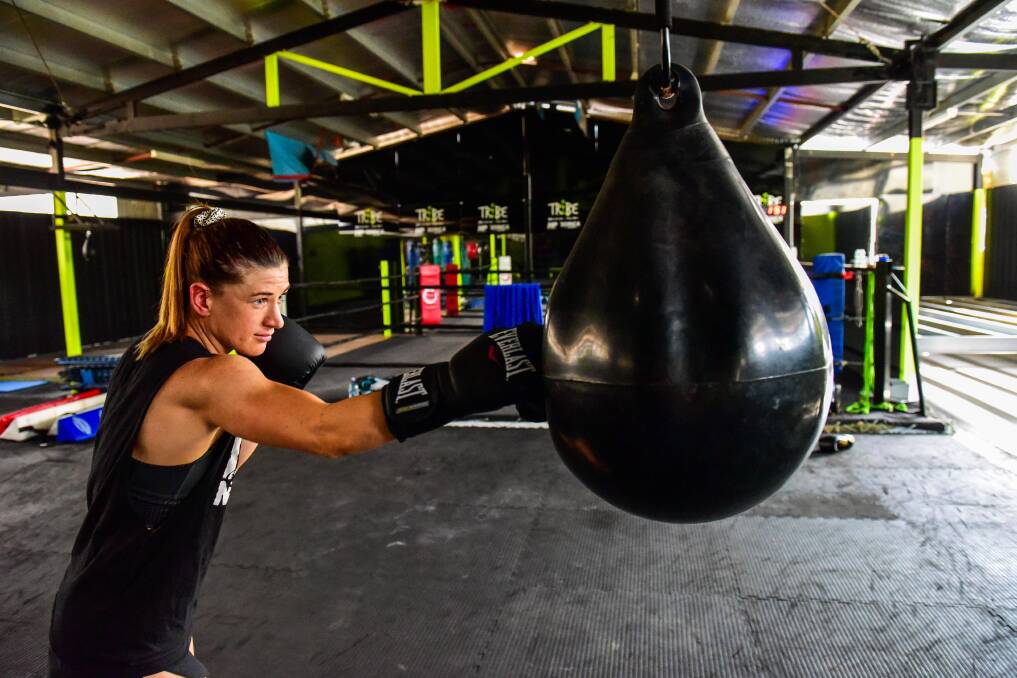 Lorrinda Webb in training for her upcoming world title bout. Picture: BRENDAN McCARTHY