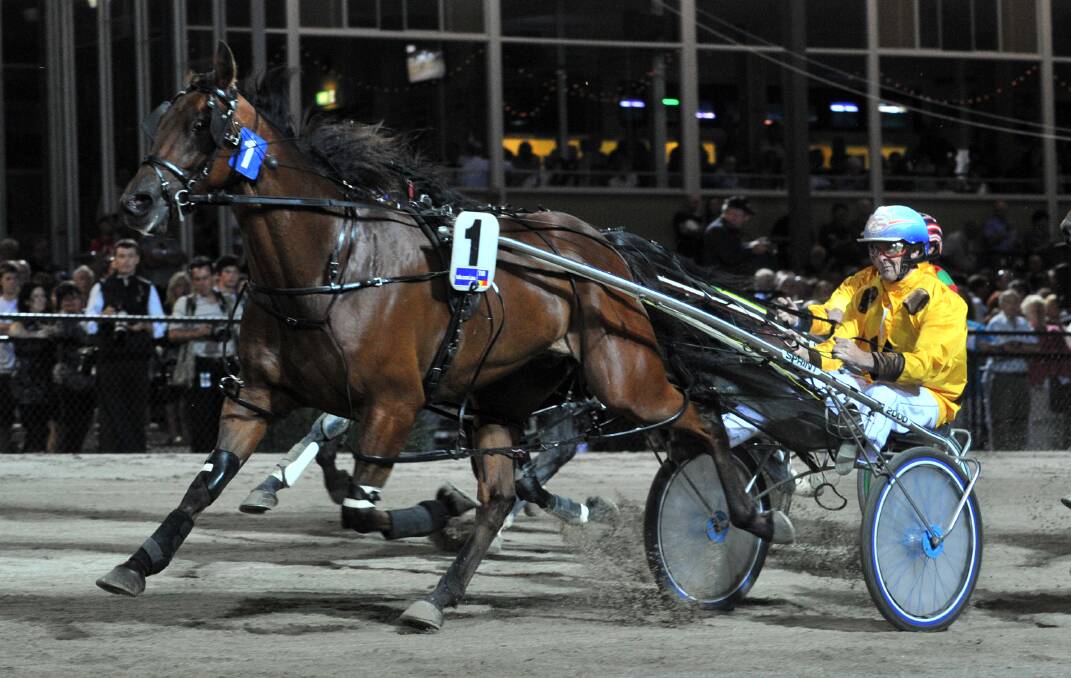 Sammy Maguire and Gavin Lang win the 2010 Bendigo Pacing Cup at Lord's Raceway. 