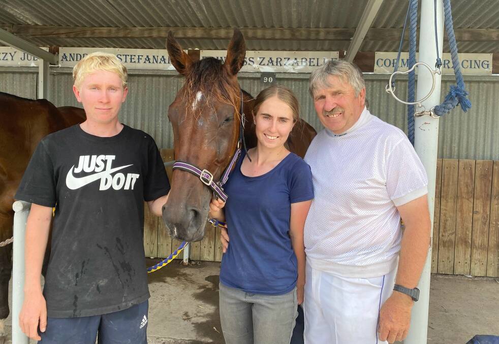 Brent, Lauren and Ian White with the five-year-old Im Miss Royalty, who made it two wins in a row with her victory at Charlton on Monday.
