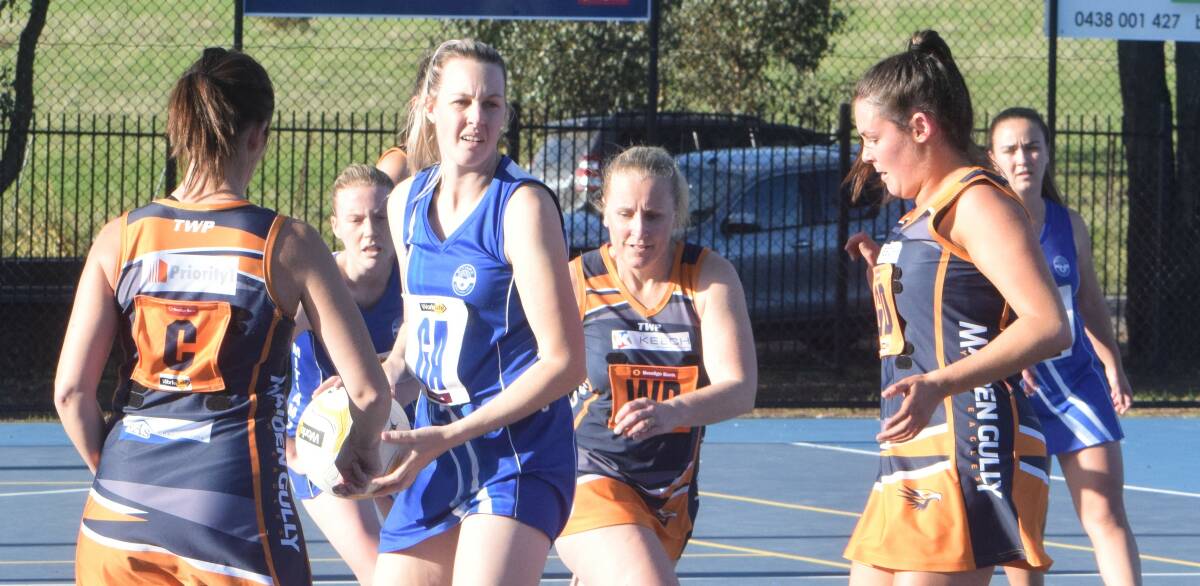 Mitiamo playing coach Laura Hicks in action against Maiden Gully YCW at Marist College on May 21. Picture: KIERAN ILES
