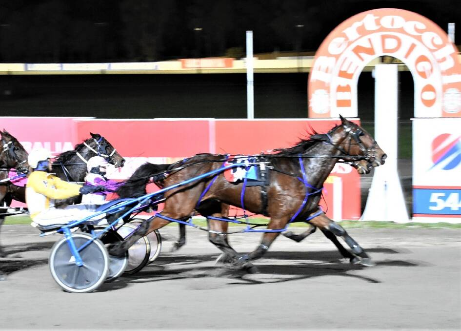 Reactor Now, driven by Josh Aiken, wins a heat of the Regional Challenge Pace at Lord's Raceway on June 26. Picture: CLAIRE WESTON PHOTOGRAPHY