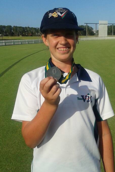STATE REPRESENTATIVE: Jasmine Nevins with her silver medal won at the School Sport Australia Cricket Championships. Picture contributed.