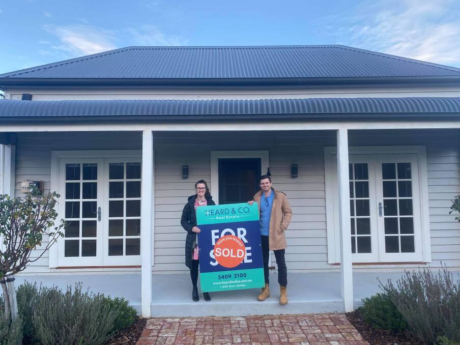 Charlotte Pearson and Andy Rogers now call Bendigo home. Picture: SUPPLIED.