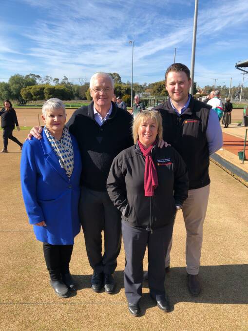 Rochester Business Network president Glenda Nichol, Federal Member for Nicholls Damian Drum and Community Bank Rochester's Kerrie McPhee and Alex Rosaia. Picture: Supplied