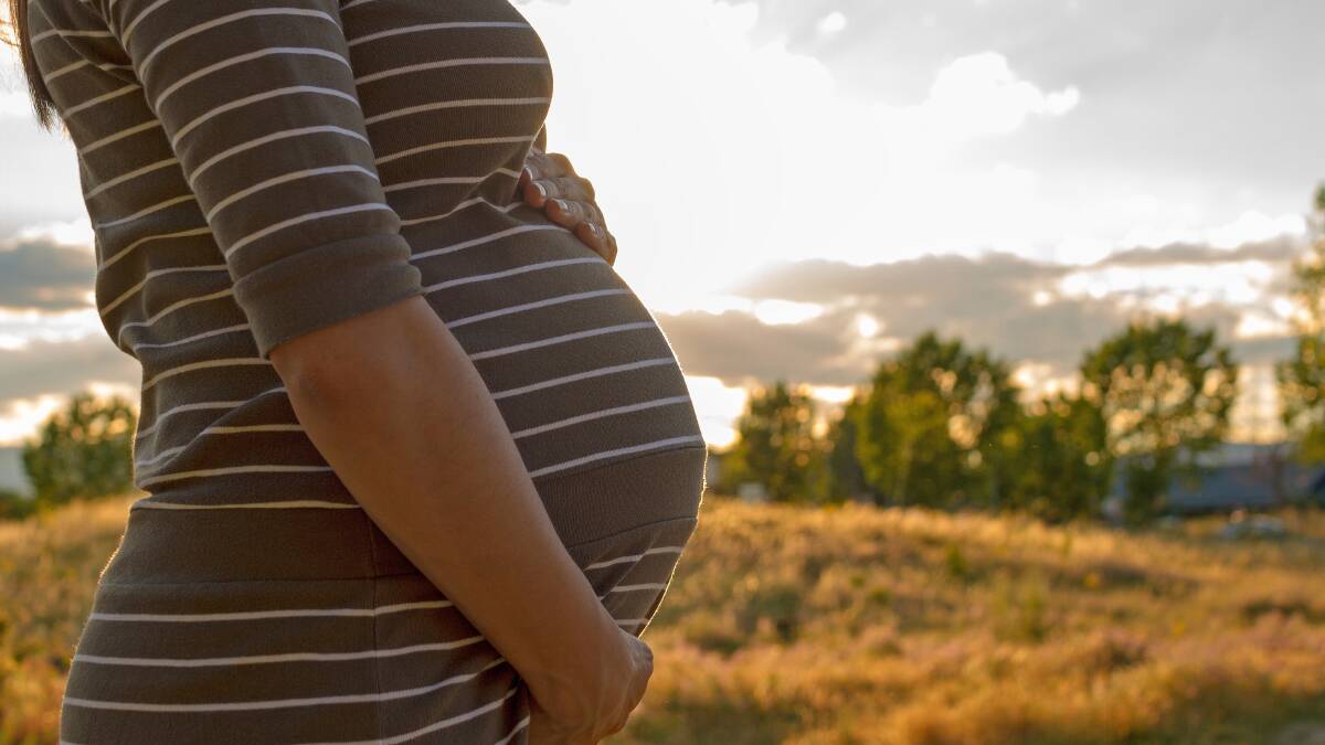 Pregnant women strongly urged to get vaccinated