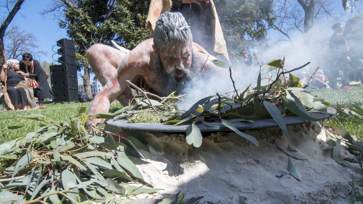 HERITAGE: Dja Dja Wurrung man Trent Nelson participating in a smoking ceremony in Bendigo. Picture: DARREN HOWE
