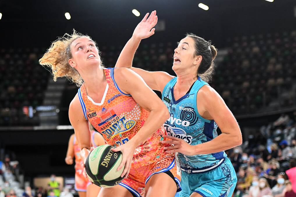 GREAT GAME: Bendigo Spirit centre Meg McKay looks to score over Southside's Jenna O'Hea. Picture: GETTY IMAGES
