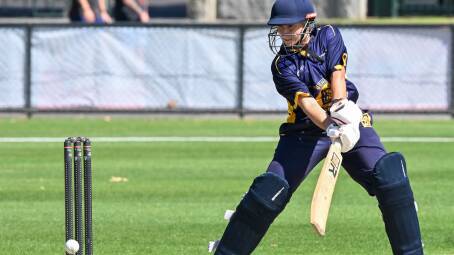 Sarah Mannes plays a cut shot in her match-winning innings for Bendigo. Picture by Darren Howe