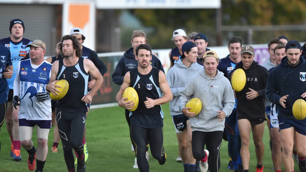 CONFIDENT: Eaglehawk players at training at Canterbury Park this week in the lead up to round one. Picture: GLENN DANIELS